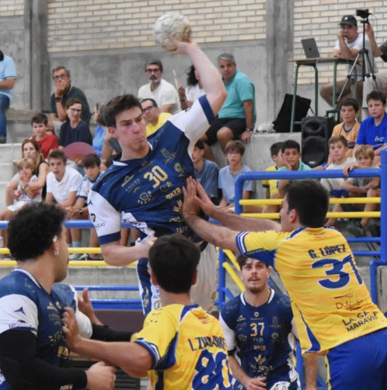 Los Viriatos encabezan la tabla