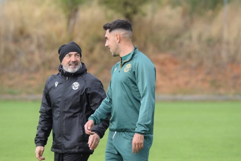 Fuenteovejuna rojiblanca, el Zamora C.F. se une