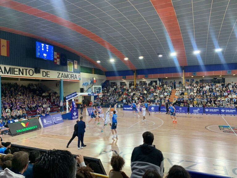 El segundo cuarto desequilibró el choque