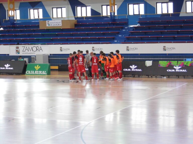 River Zamora corta su progresión