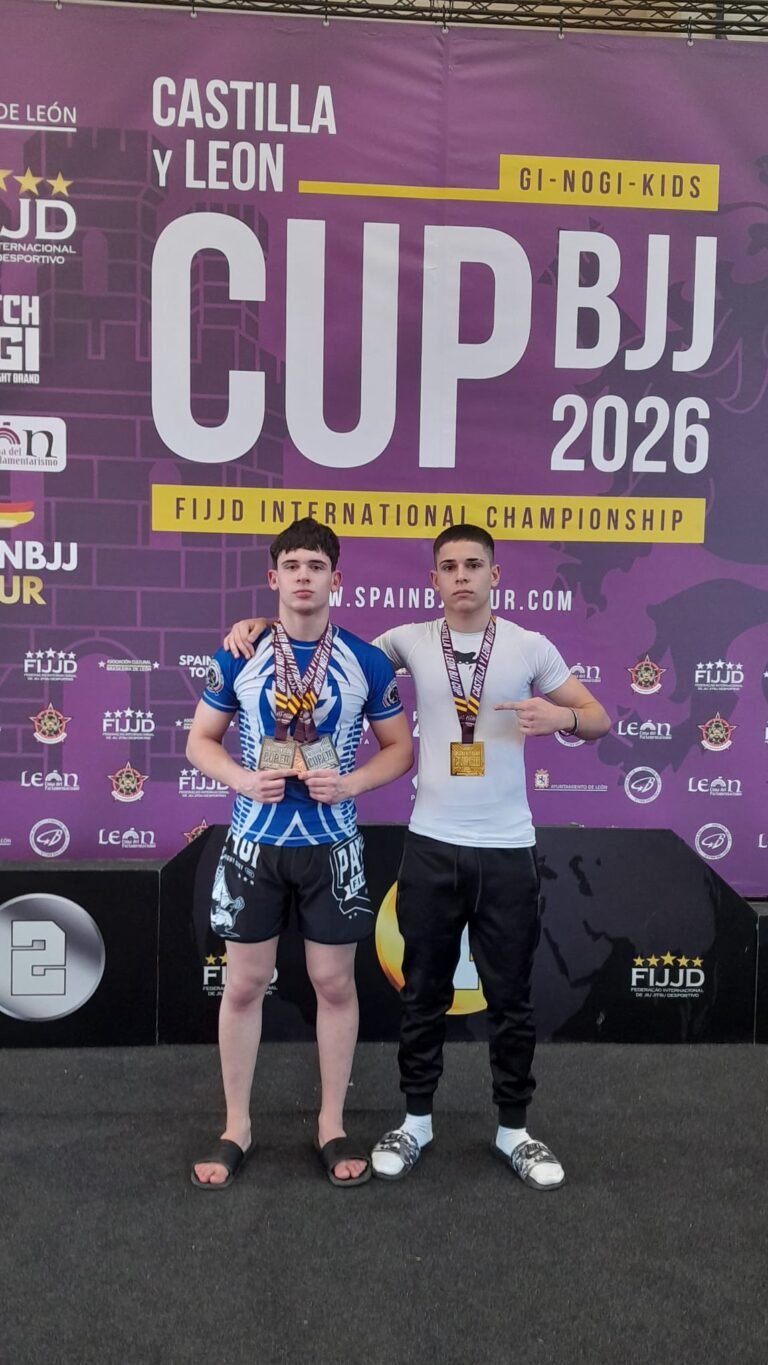 Los hermanos Domínguez Viñuela en Campeonato CyL de Jiu Jitsu