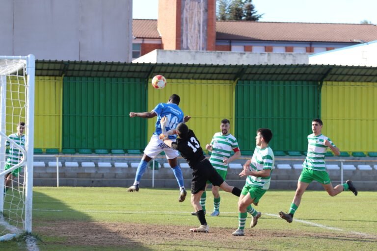 C.D. Villaralbo cae en su doble cita