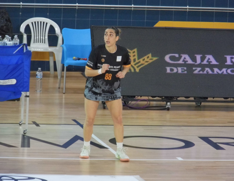 Ana Moyano no continuará en Recoletas Zamora