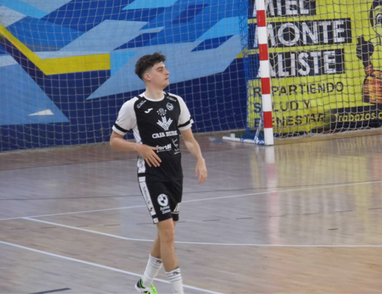 Samu Borjas renueva con River Zamora