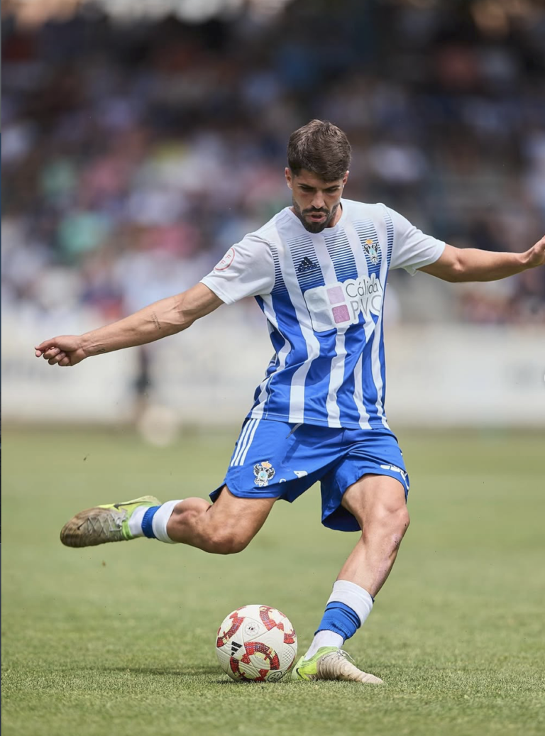 Isaiah Navarro elige el Zamora CF: Un fichaje de nivel para reforzar el centro del campo rojiblanco