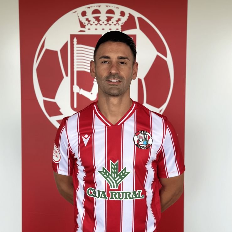 Kike Márquez elige el corazón: adiós a una leyenda reciente del Zamora C.F.