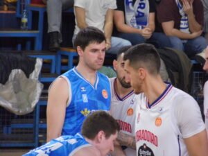 Se confirma la baja de Álvaro Martínez