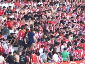 Números claramente insuficientes. 3.403 abonados no bastan para sostener el sueño de Primera RFEF