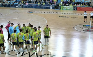 Caja Rural Balonmano Zamora aguanta ante Anaitasuna pero termina cayendo en casa