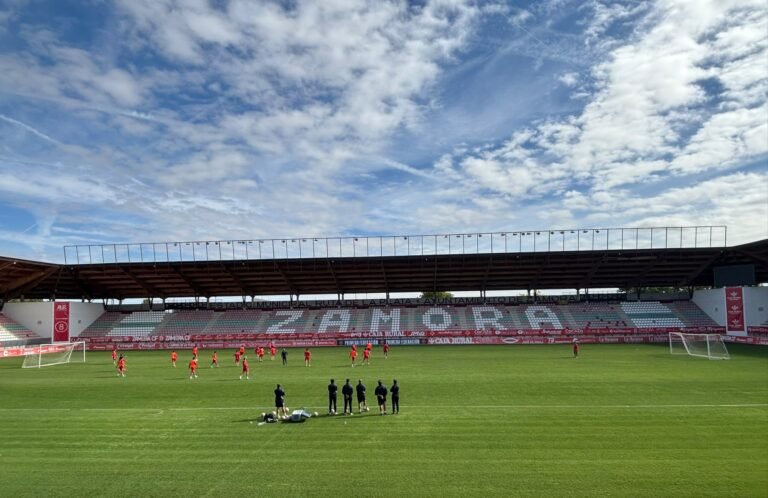 El Zamora C.F. recibe a un Coria con piel de cordero